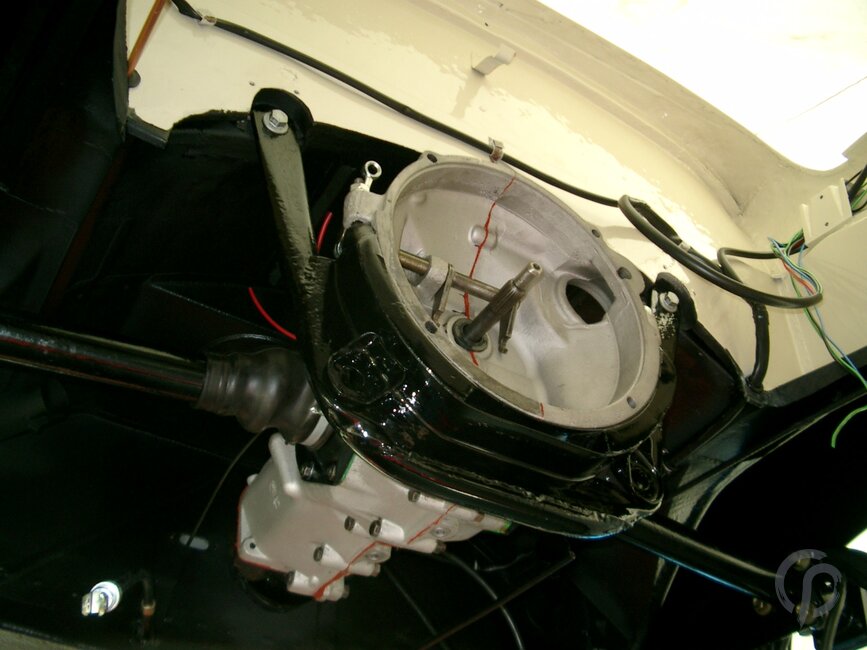 Die Restaurierungsarbeiten waren sehr umfangreich am Porsche 356 Ur-Cabrio