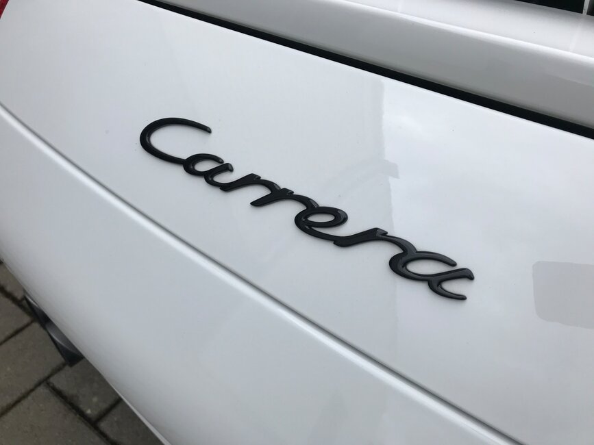 Carrera (997)